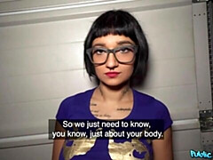 Grosser arsch, Grosser schwanz, Blasen, Braunhaarige, Hundestellung, Kurzes haar, Jungendliche (18+), Titten