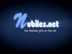 Nana, Salle de bains, Gros seins, Blonde, Plantureuse, Masturbation, Douche, Nénés