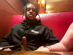 Грудастые, Семяизвержение, Межрасовый секс, Милф, От первого лица, На публике, Рыжие, Сиськи