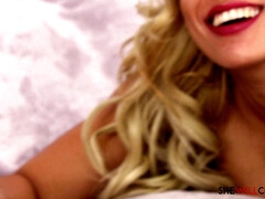 Gros seins, Sucer une bite, Bâillonner, Interracial, Fille latino, Léchez, Mère que j'aimerais baiser, Chatte