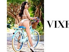 Elle Lee's brunette trailer by Vixen