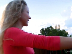 Culo grande, Tetas grandes, Rubia, Flexible, Masturbación, Al aire libre, Adolescente, Juguetes