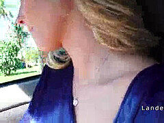 Sucer une bite, Couple, Exhib, De plein air, Public, Réalité, Adolescente, Voyeur