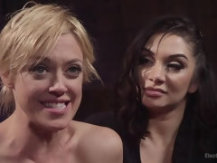 Anal, Rubia, Consolador, Electro, Dominacion femenina, Humillación, Castigada, Esclavo