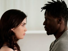 お尻, フェラチオ, 茶髪の, バック, 手コキする, 異人種間, タトゥー, オッパイの