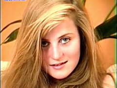 Cute teasing amatuer vintage hairy pussy teen