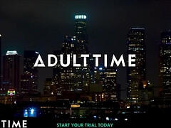 Grosser arsch, Auto, Spermaladung, Handjob, Milf, Rotschopf, Tätowierung, Titten