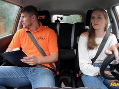 Tussi, Grosser schwanz, Blasen, Auto, Tschechisch, Europäisch, Im freien, Titten