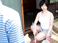 Culo grande, Tetas grandes, Morena, Semen en la boca, Corridas, Lamidas, Madres para coger, Estriptis