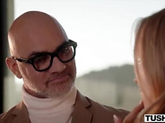 Culo, Rubia, Mamada, Semen en la boca, Estilo perrito, Penetracion con dedos, Lamidas, Coño