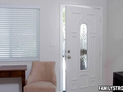 Брюнетки, Член, Пальцем, Мастурбация, Киски, Бритые, Табу, Молоденькие