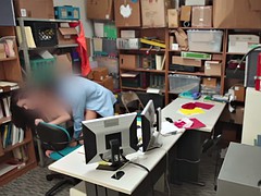 Amateur teen Naiomi Mae deserves a hot fuck