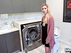 Nookies: Housewife Sydney Paige's Outdoor Fuck