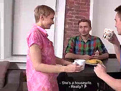 Leie, Blasen, Spermaladung, Europäisch, Fingern, Küssen, Tätowierung, Jungendliche (18+)