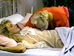 Спальня, Большая жопа, Большой член, Минет, Натуральные сиськи, Молоденькие, Сиськи, Винтаж