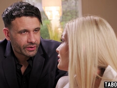 Kehlenfick, Schwanz, Dildo, Hardcore, Natürlich, Natürlichen titten, Zierlich, Spielzeuge