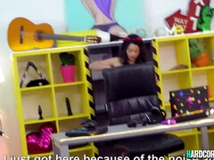 Sucer une bite, Brunette brune, Fille latino, Petite femme, Actrice du porno, Réalité, Chevaucher, Solo