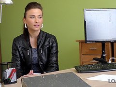 Bruinharig, Oudere vrouw, Likken, Moeder die ik wil neuken, Moeder, Natuurlijke tieten, Stiefmoeder, Tiener