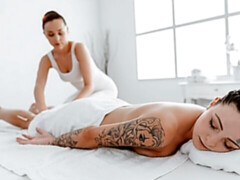 69 facesitting lesbians oil massage