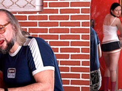 Pijpbeurt, Bruinharig, Hondjeshouding, Handbeurt, Likken, Mager, Strippen, Tiener