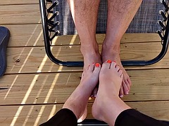 Amateur, Pareja, Pies, Fetiche, Fetiche de pies, Masaje, Maduro, Al aire libre