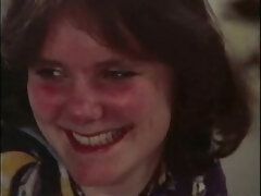 Sucer une bite, Brunette brune, Noir ébène, Indienne, Lesbienne, Masturbation, Mère que j'aimerais baiser, Rousse roux