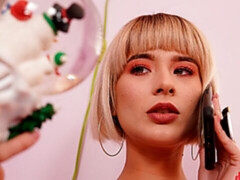 Amateur, Dormitorio, Verga grande, Rubia, Mamada, Estilo perrito, Afeitado, Flaco