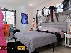 Большой член, Большие сиськи, Минет, Бойфренд, Ласковые ручки, Тату, Втроем, Сиськи