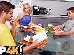 18 ans, Blonde, Attrapée, Tchèque, Papa, Hd, Rasée, Nénés