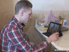 Enthousiasteling, Blond, Tiener, Tieten likken