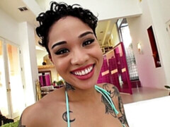 Leie, Schwarz, Masturbation, Natürlichen titten, Kurzes haar, Solo, Jungendliche (18+), Titten