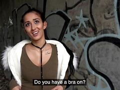 18 jahre, Grosser schwanz, Blasen, Vollbusig, Spermaladung, Handjob, Im freien, Jungendliche (18+)