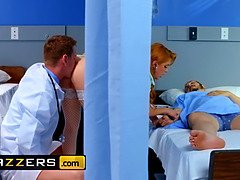 アナル, デカ尻, デカパイ, Hd, 看護婦, 小柄, 赤毛, ユニフォーム