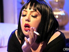 Morena, Penetracion con dedos, Tacones, Masturbación, Solo, Estriptis, Tetas, Juguetes