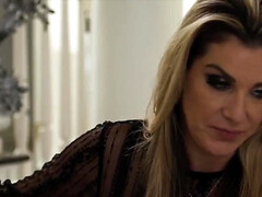 18 jaar, Lieveling, Blond, Lesbisch, Moeder die ik wil neuken, Orgasme, Kut duiken, Tiener