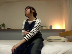 Asiatique, Gros cul, Sucer une bite, Lunettes, Hard, Chatte, Adolescente, Nénés