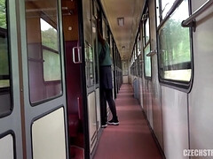 Gros seins, Sucer une bite, Brunette brune, Tchèque, Hd, Pov, Public, Adolescente