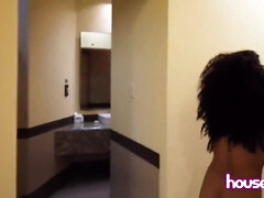 Grote mammen, Pijpbeurt, Bruinharig, Hd, Latijnse vrouw, Ondergoed, Kut duiken, Tieten likken