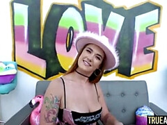 アナル, デカ尻, デカチン, 中出し, ハードコア, 怪物, 赤毛, 剃毛