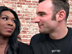 Gros seins, Noire, Plantureuse, Noir ébène, Hard, Interracial