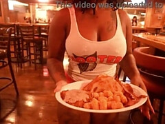 デカ尻, デカパイ, 黒人, 黒人, ヌーディスト, 公共, ヤリマン, ヤリマンの