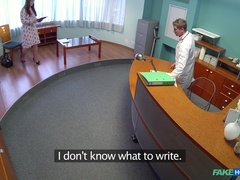 In den arsch, Schwarz, Blasen, Arzt, Hundestellung, Fingern, Krankenschwester, Muschi