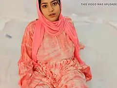 足, 指いじり, はじめて, 手コキする, Hd, 自家製, インド人, 妻