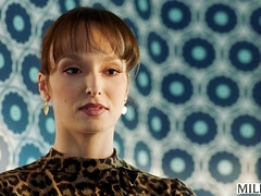 Grosser arsch, Grosse titten, Blasen, Braunhaarige, Handjob, Hardcore, Mutti, Ehefrau