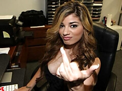 Fiery El Tigre's tattooed girl smut