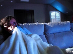 Lieveling, Grote kont, Hardcore, Moeder die ik wil neuken, Monster, Kut duiken, Realiteit, Strak