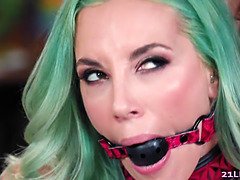 Fetiche, Tacones, Lesbiana, Lencería, Madres para coger, Mamá, Sexo fuerte