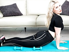 Grote kont, Grote lul, Grote mammen, Blond, Pijpbeurt, Hondjeshouding, Geschoren, Tieten likken