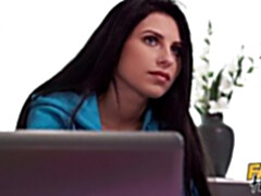 Bruinharig, Universiteit, Hondjeshouding, Masturbatie, Orgasme, Schreeuwen, Geschoren, Tiener