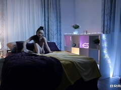 Nana, Gros cul, Grosse bite, Gros seins, Rondelette, Hard, Chatte, Plan cul à trois